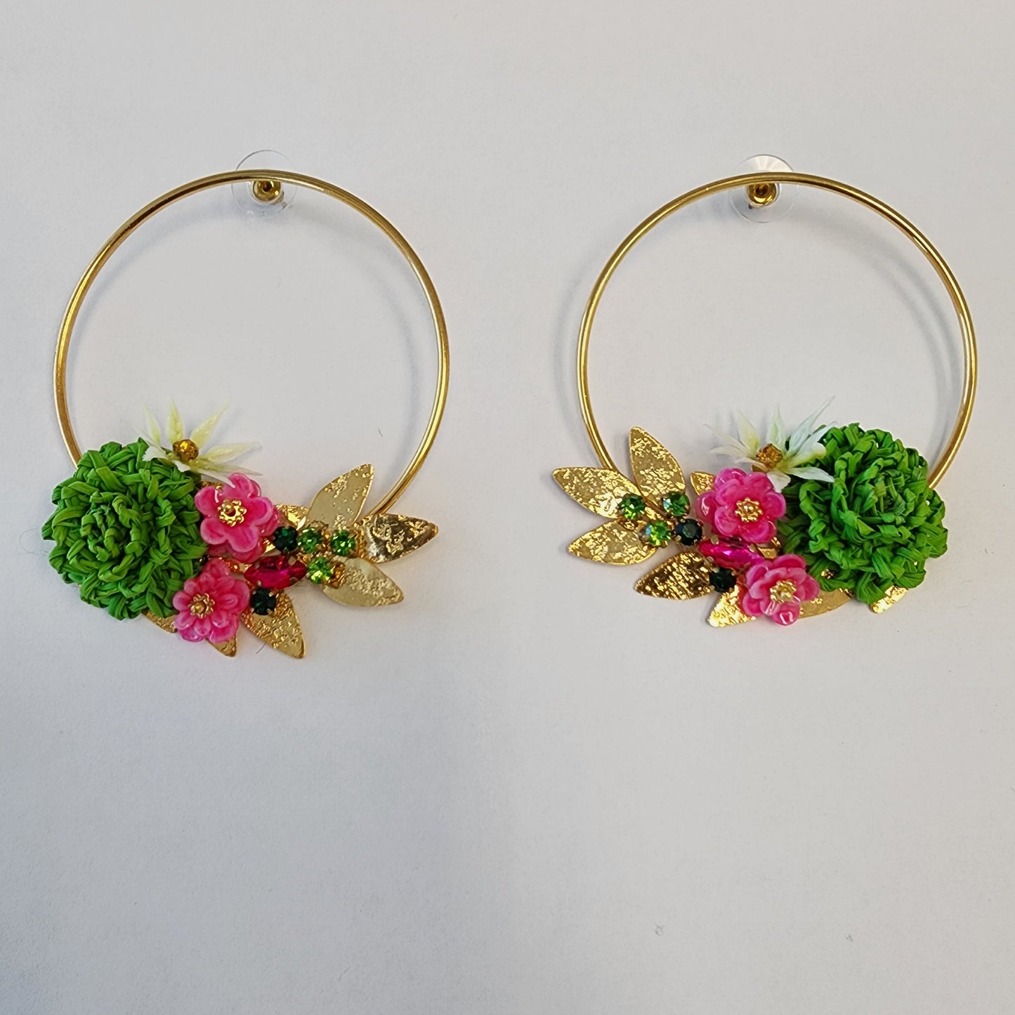 Gold Circle Flower Earring