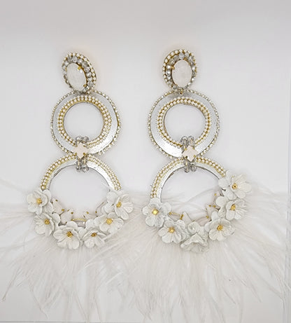 Silver & White Doble Moon Earring