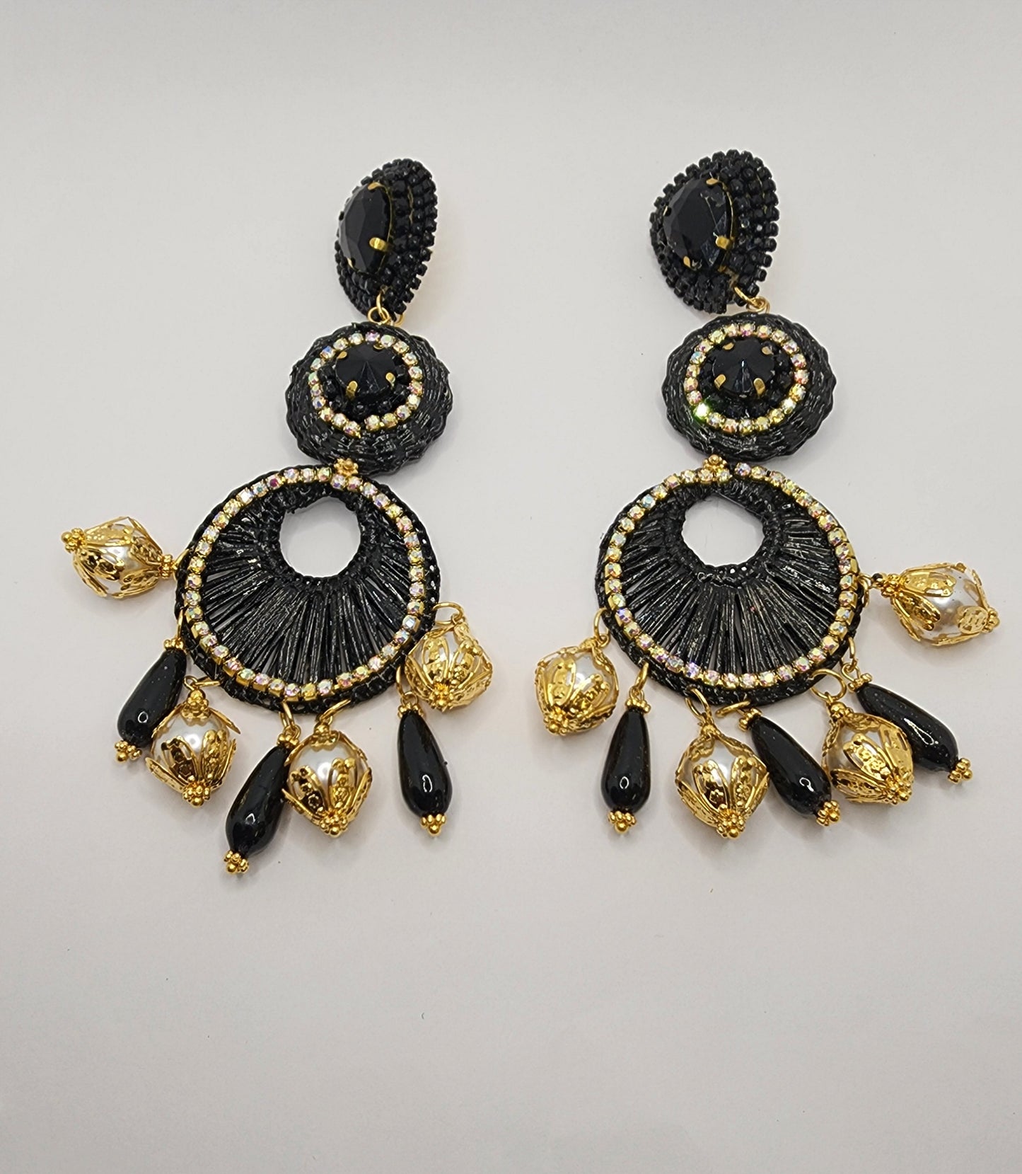 Balck Waterfall Earring