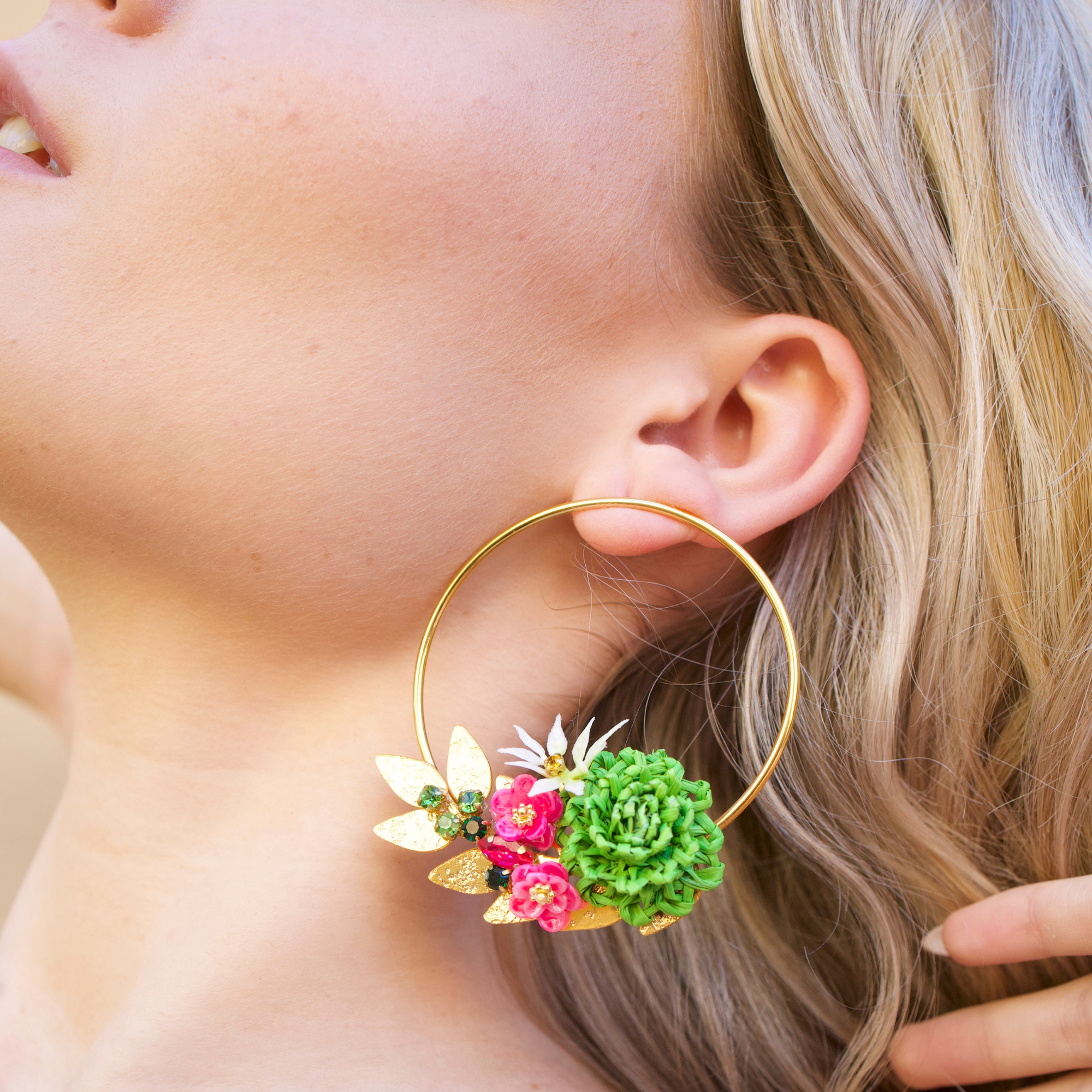 Gold Circle Flower Earrings 2