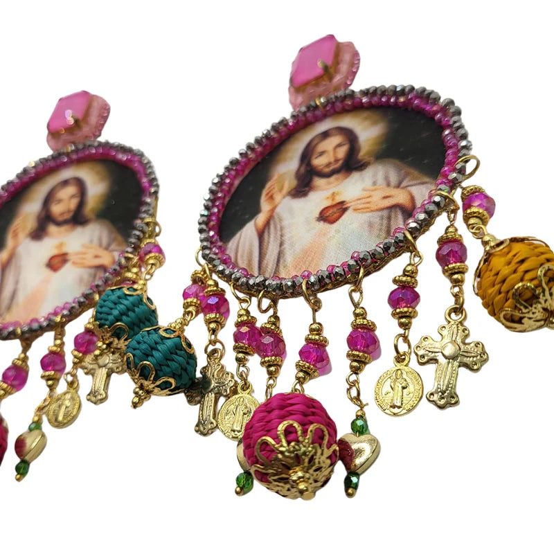 Embrace your faith with the I AM Earrings, crafted from sustainable banana tree fibers. Featuring an image of Jesus, these lightweight earrings symbolize His eternal presence and divine power.