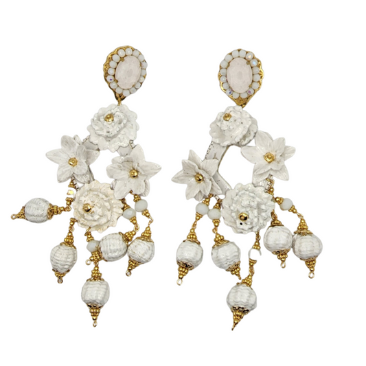 Fiber White Flowers Earrings