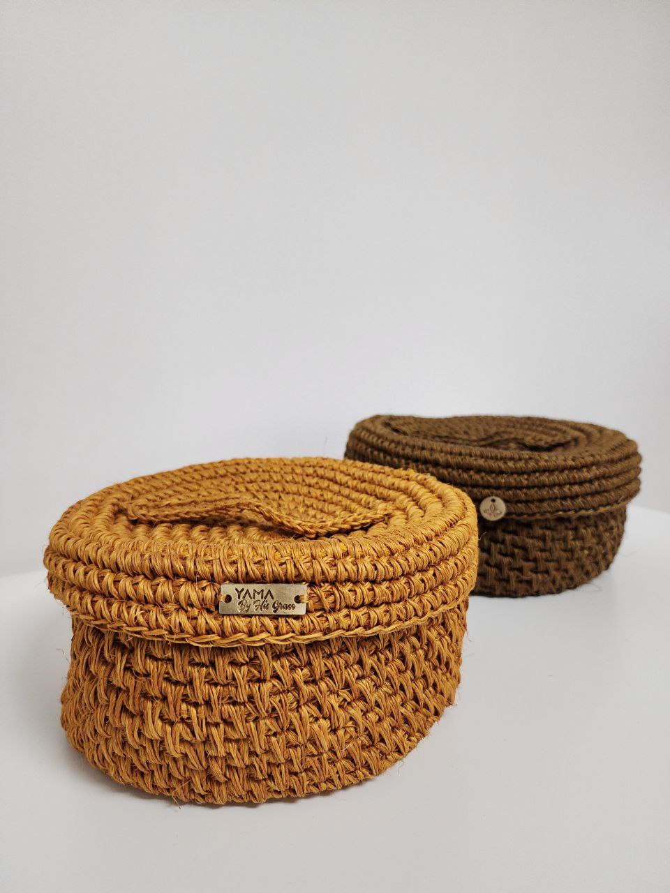 Artisanal Bread Basket with Cover
